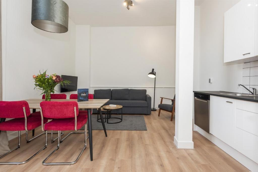 Stayci Serviced Apartments Central Station 헤이그 외부 사진