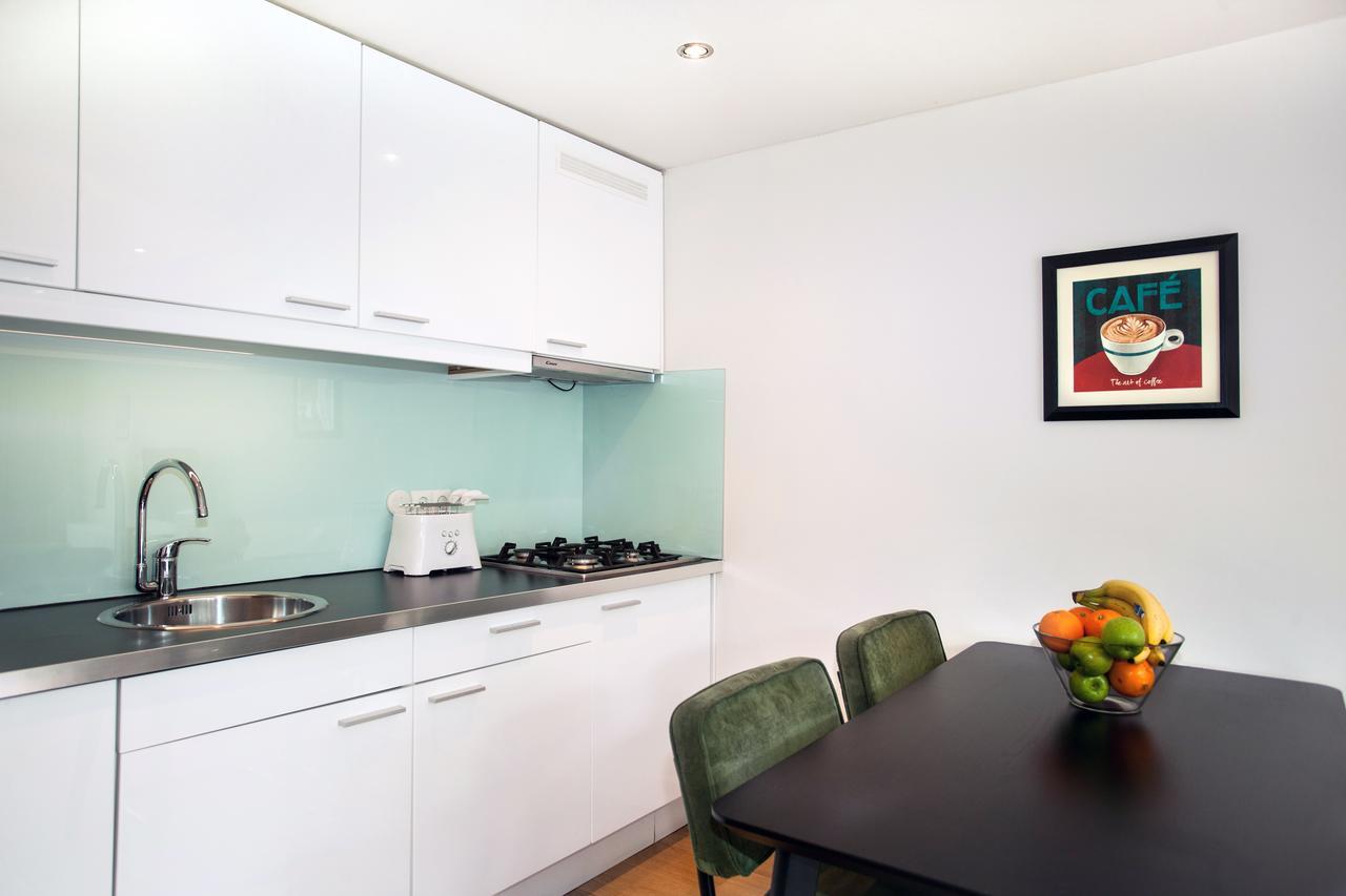 Stayci Serviced Apartments Central Station 헤이그 외부 사진