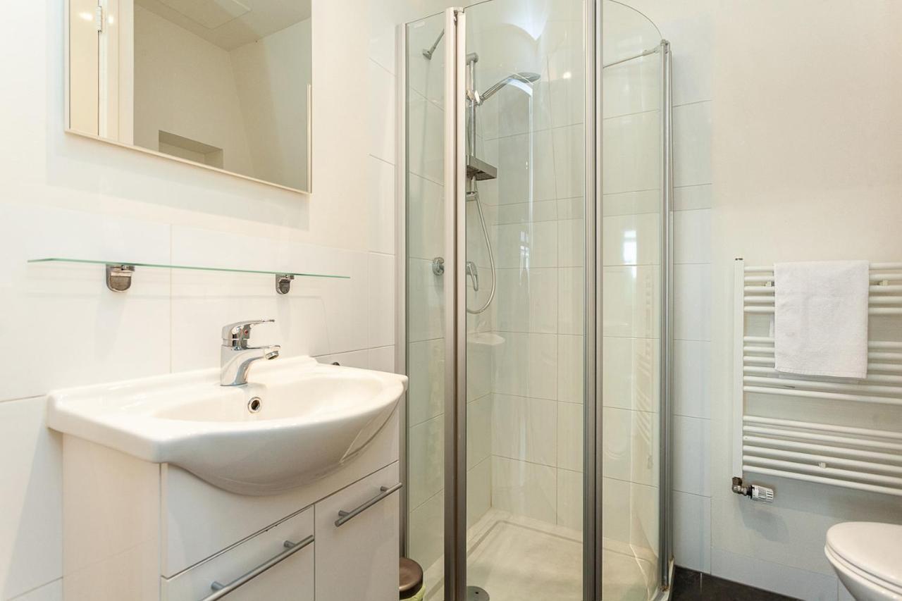 Stayci Serviced Apartments Central Station 헤이그 외부 사진
